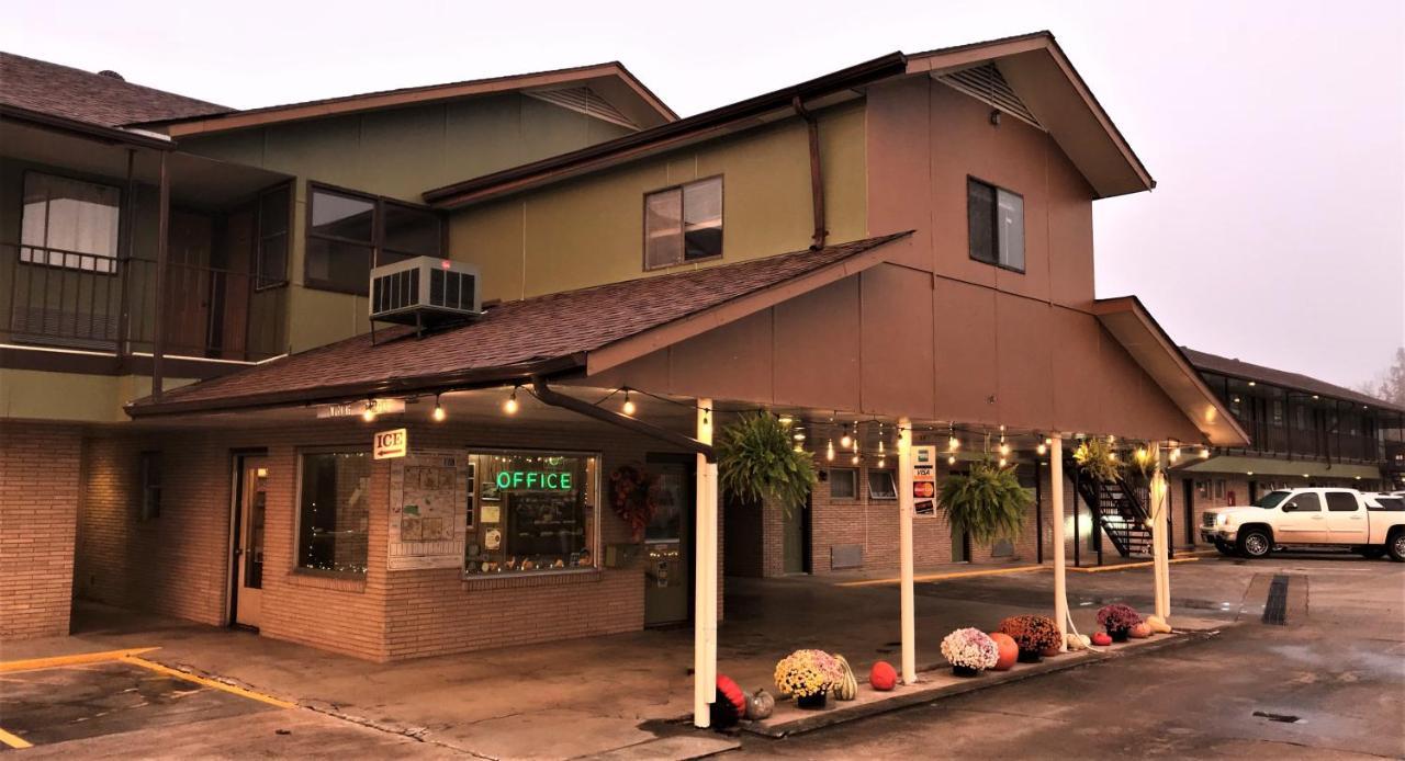 Riverview Motel Mammoth Spring Exterior foto